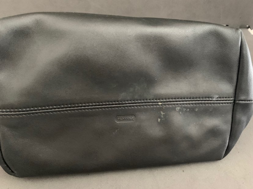 COACH travel makeup bag used - detail