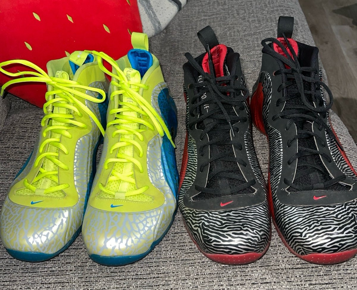Nike lot of 2 foamposite size 11