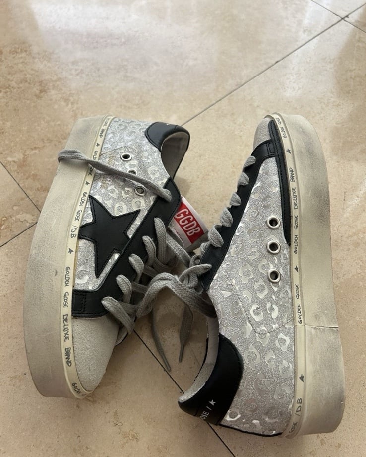 Golden goose