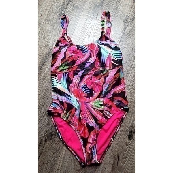 MYNAH Hawaiin Floral One Piece Swimsuit Women's Size 20