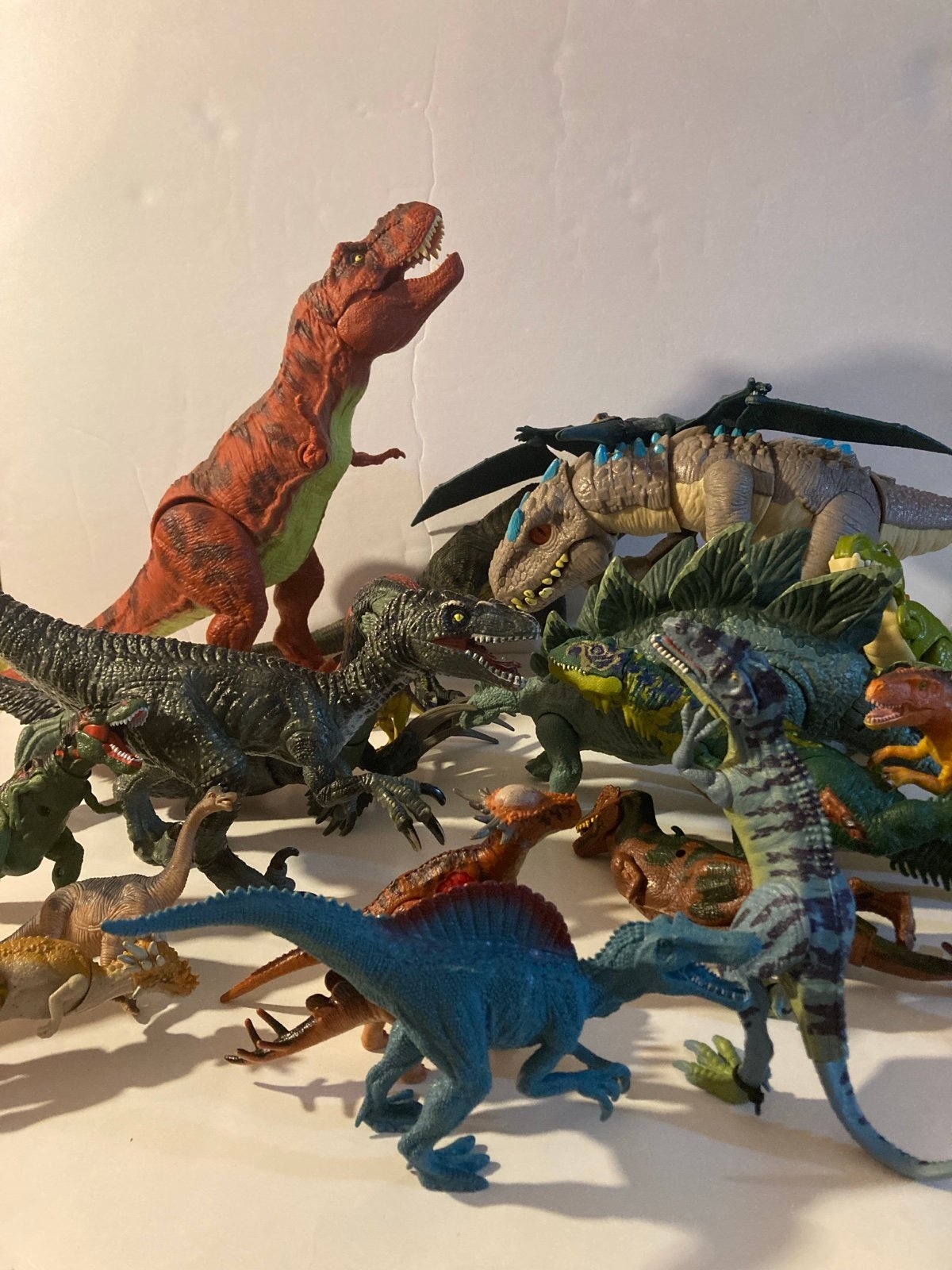 97 DINOSAUR TOYS