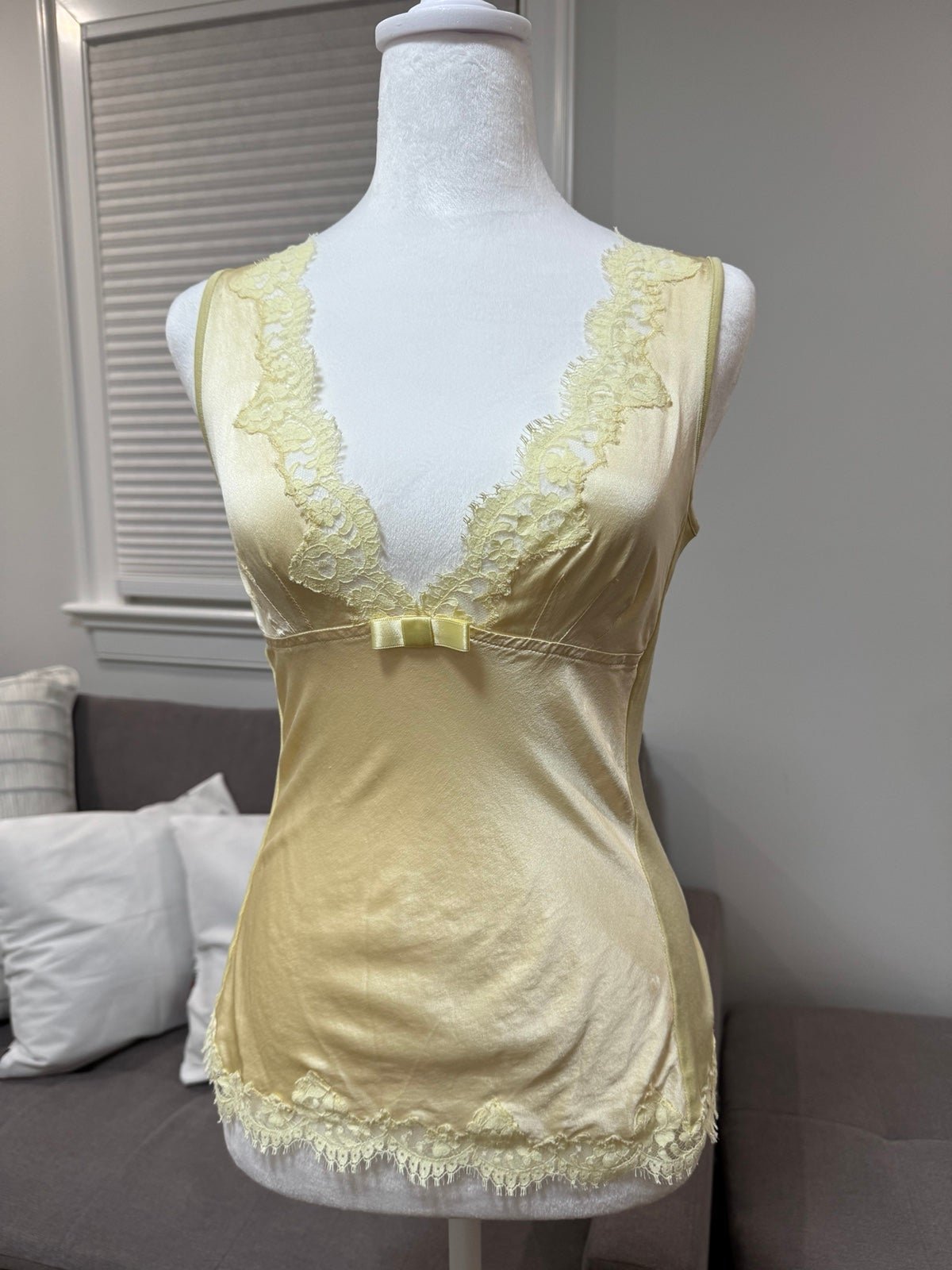 Dolce gabbana lace tank