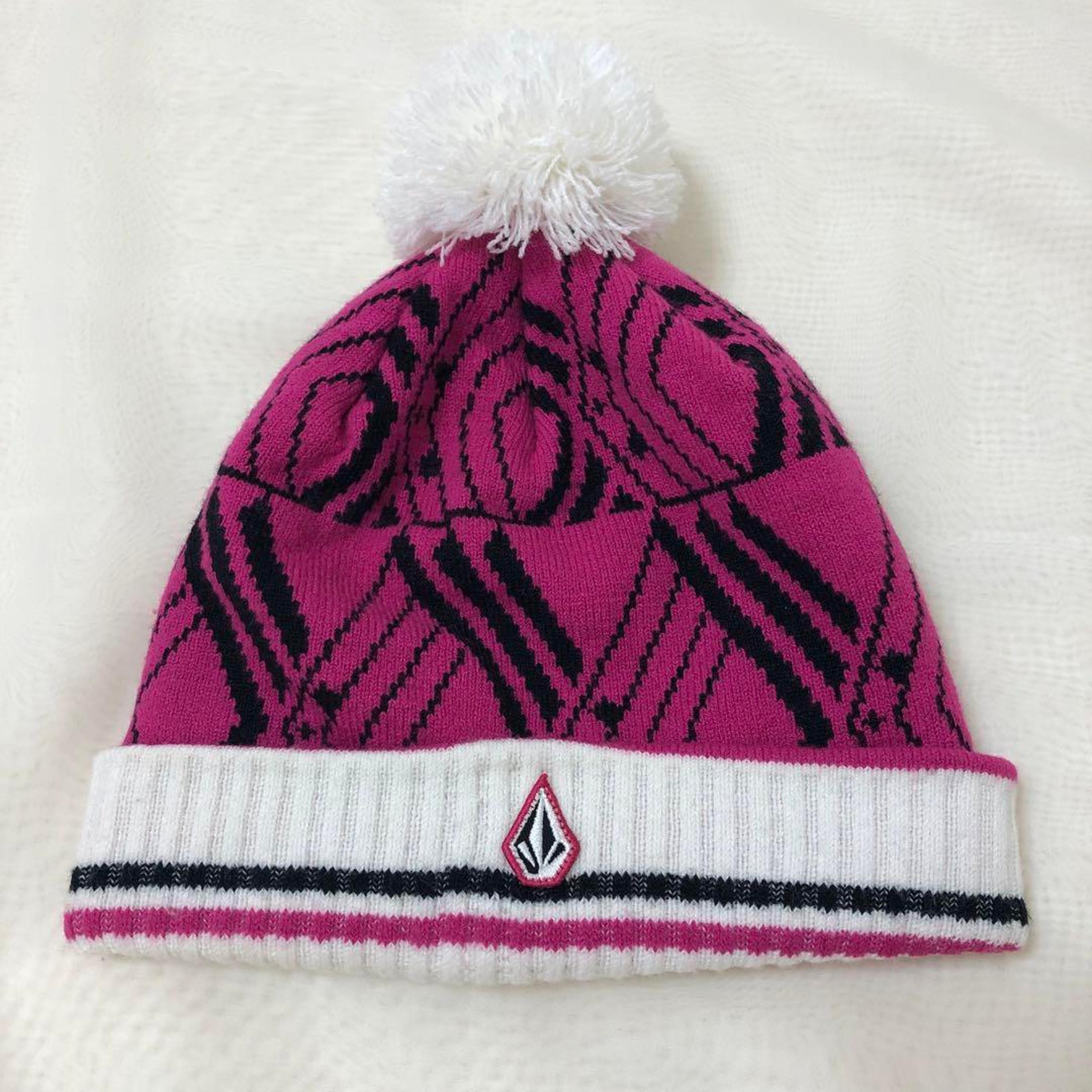 Volcom Women's Knit Hat with Pom Pom