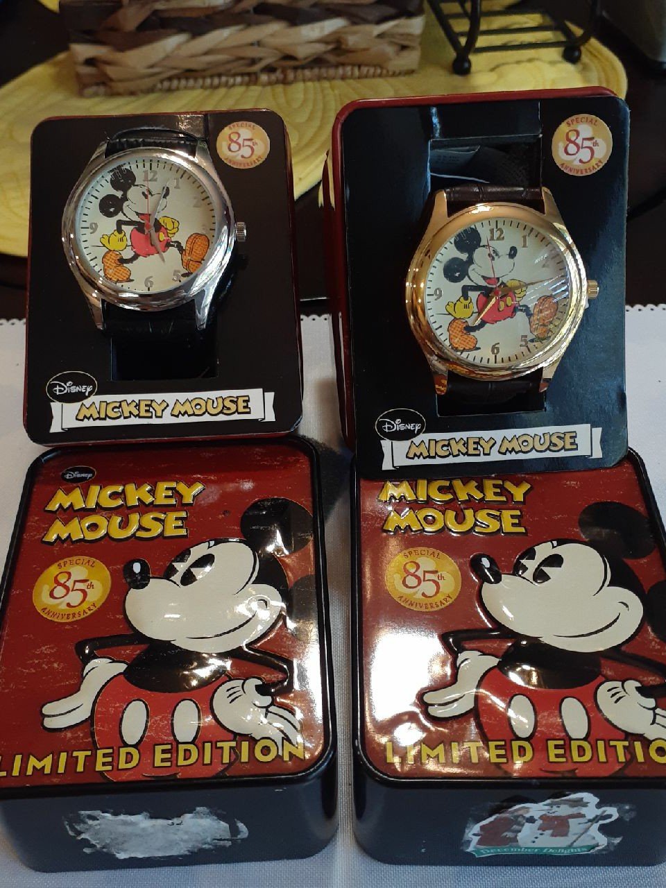 Disney Mickey Mouse 85Th Anniversary Lim