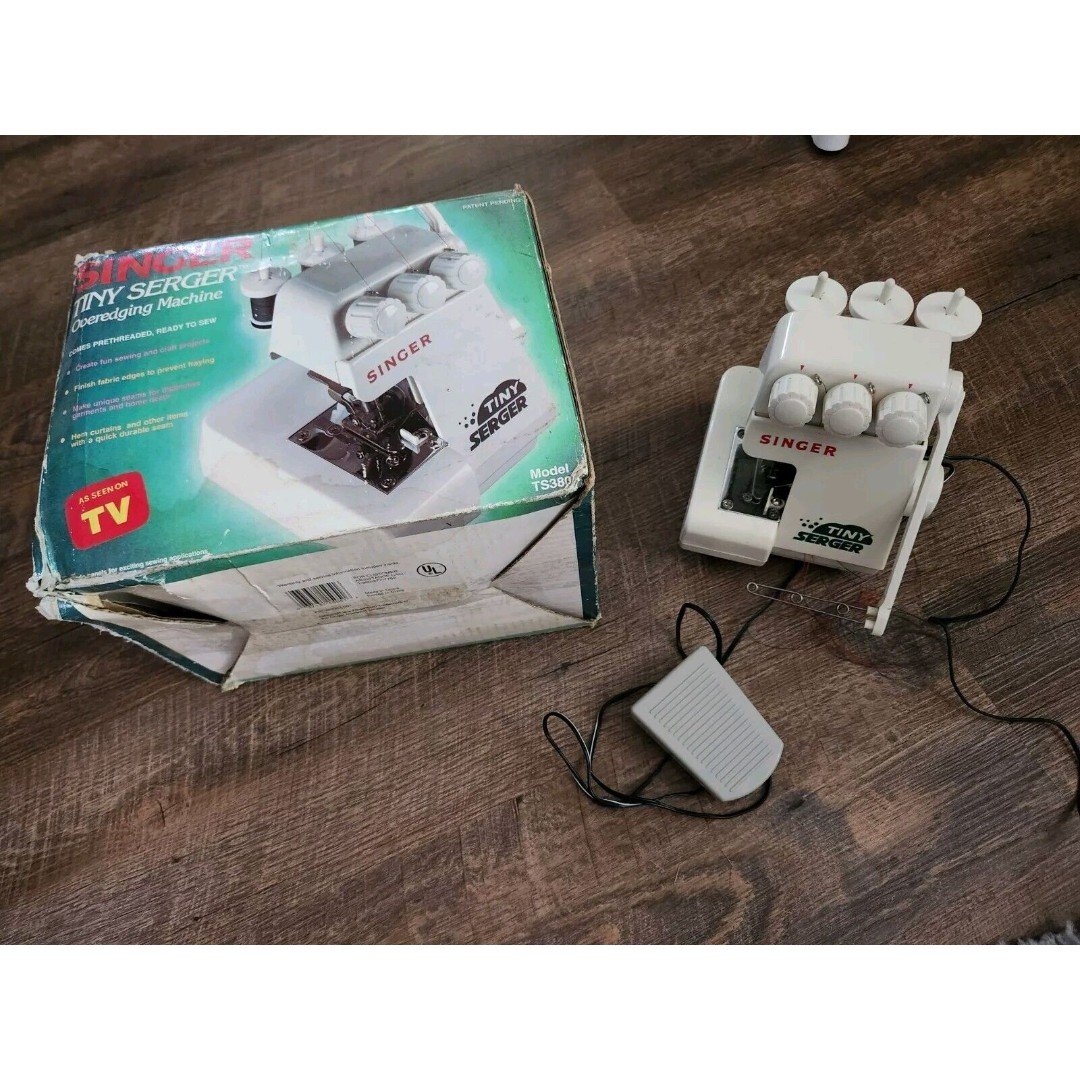 Singer Tiny Serger Electric Overedging Machine - (TS380A)