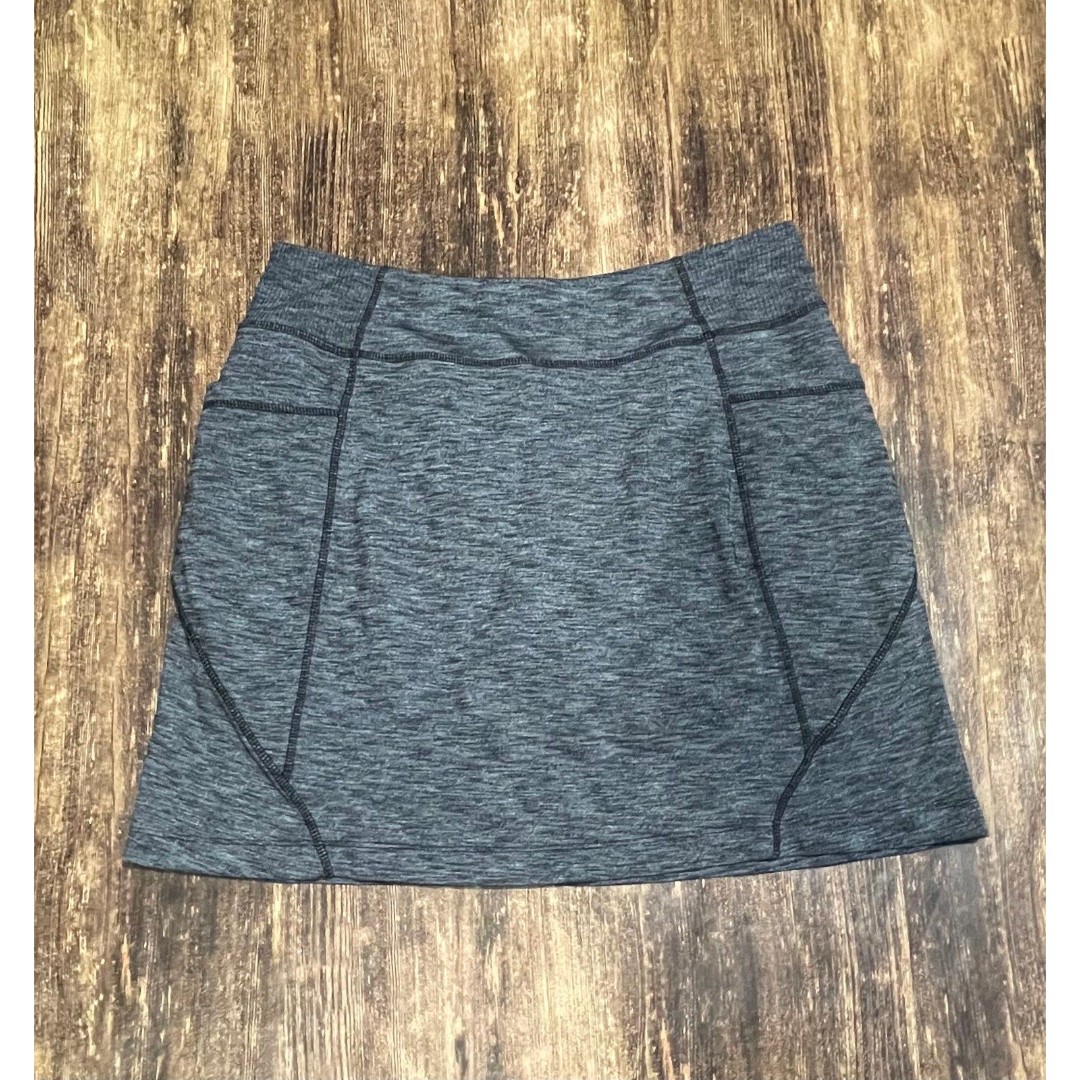 Athleta Women’s Sz M Excursion Skort Skirt Heathered Gray Ball Pockets Stretchy