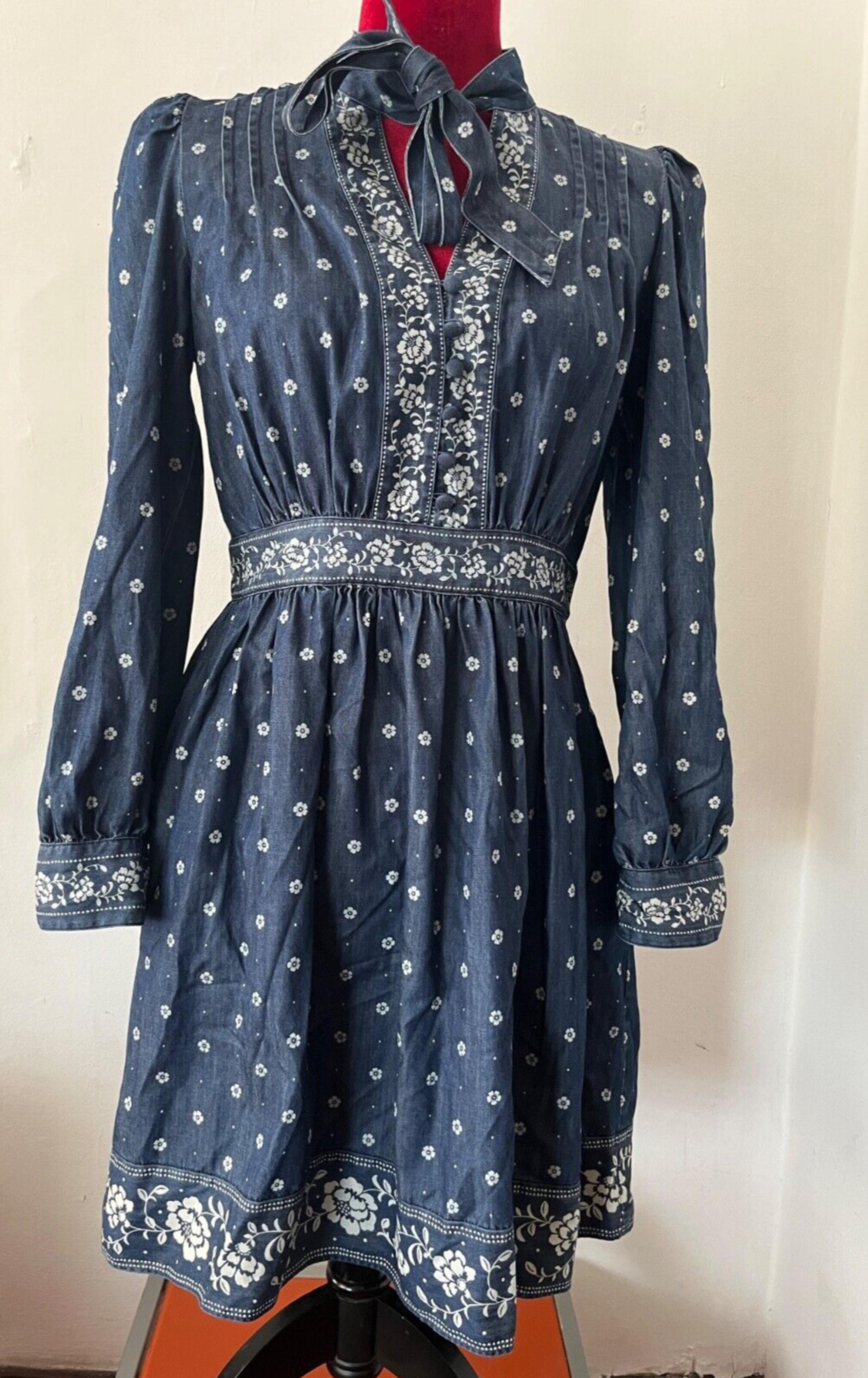 Kate Spade Women's Mini Pleated Skirt Dress Blue Denim Stitch Tie Size 2
