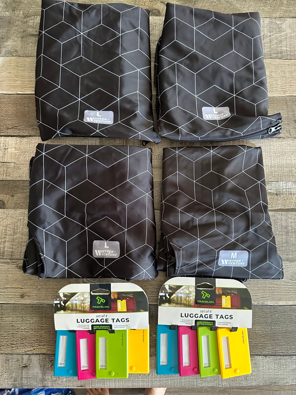 luggage cover and tags