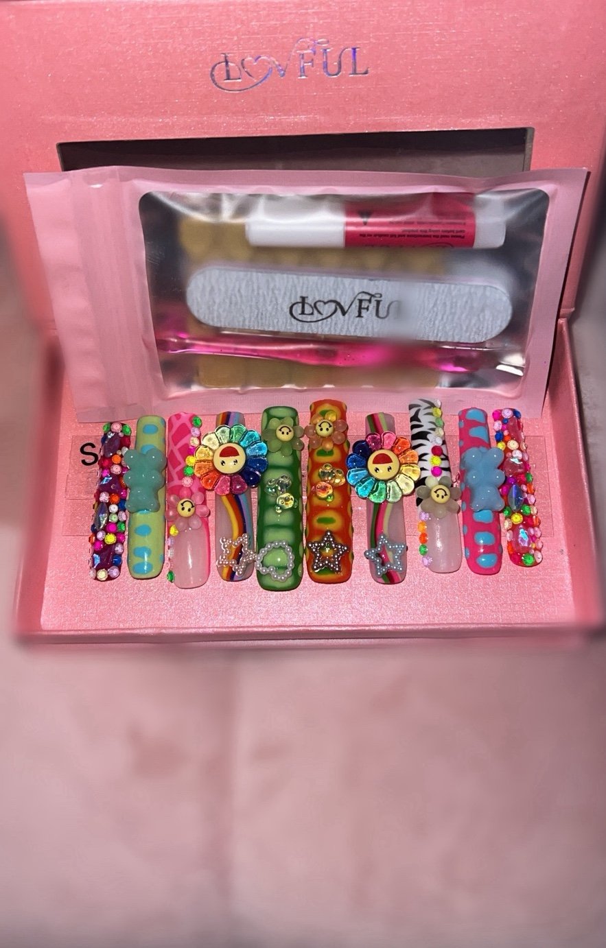 acrylic press on nails