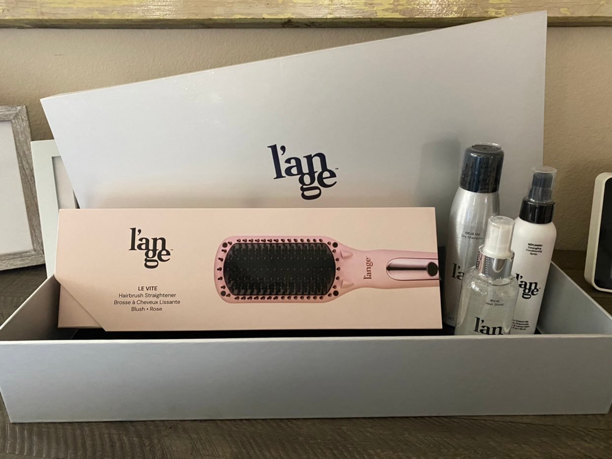 L'ange hairbrush straightner gift set