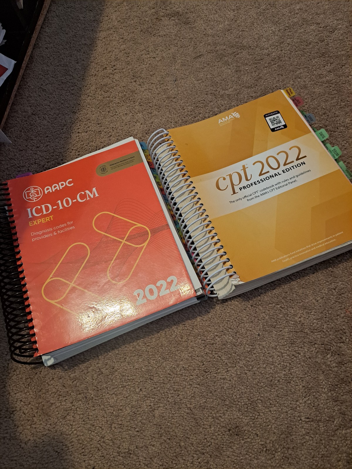 2022 cpt and icd 10 cm books
