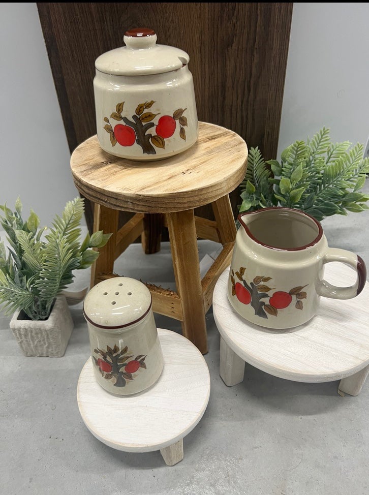 Vintage Apple tree design creamer/sugar bowl/shaker set 3/items