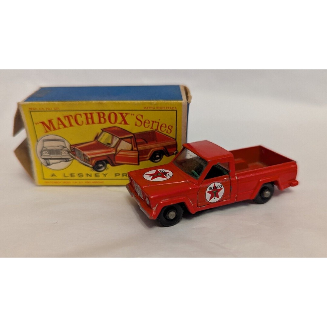 Vintage Matchbox LESNEY 71 B Jeep Gladiator Green Interior & Texaco Decals