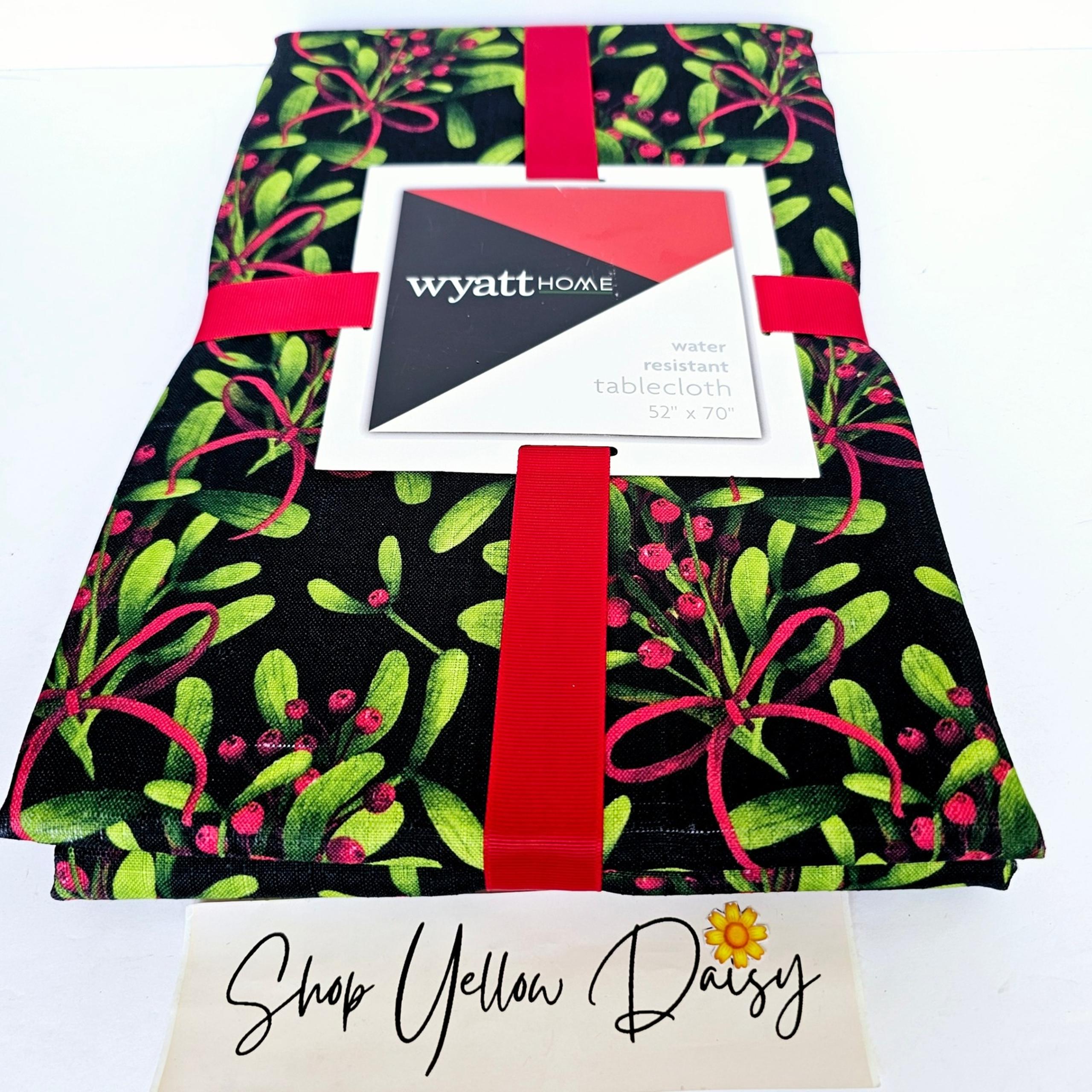 Christmas Holiday Berries Tablecloth 52"x70" Wyatt Home Water Resistant M910.1
