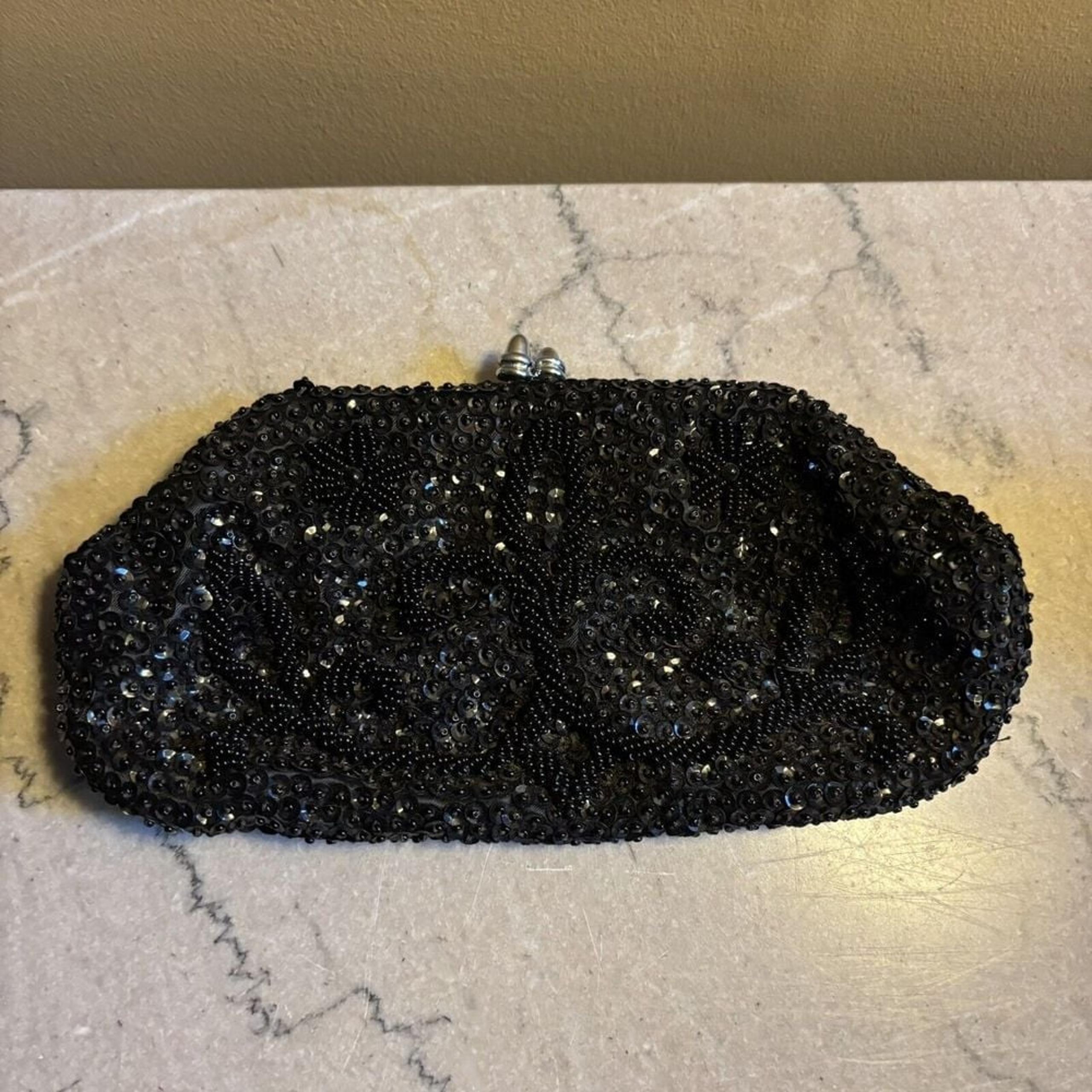 VINTAGE Hong Kong  Black Hand  BEADED CLUTCH PURSE Silver Clasp