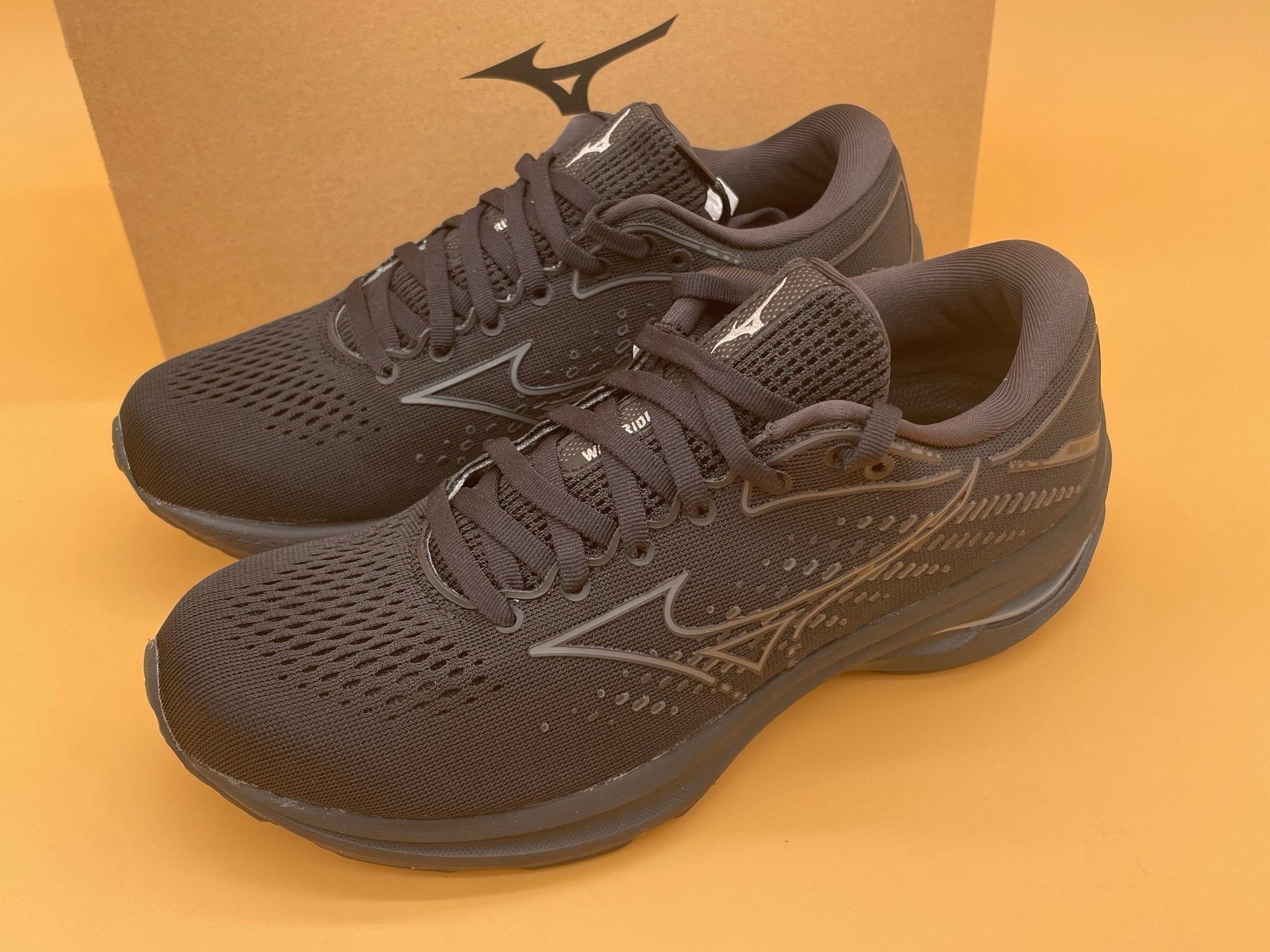 NEW Size 7.5 Mizuno Women Wave Rider 25 Running Shoes Sneakers Corrida Black