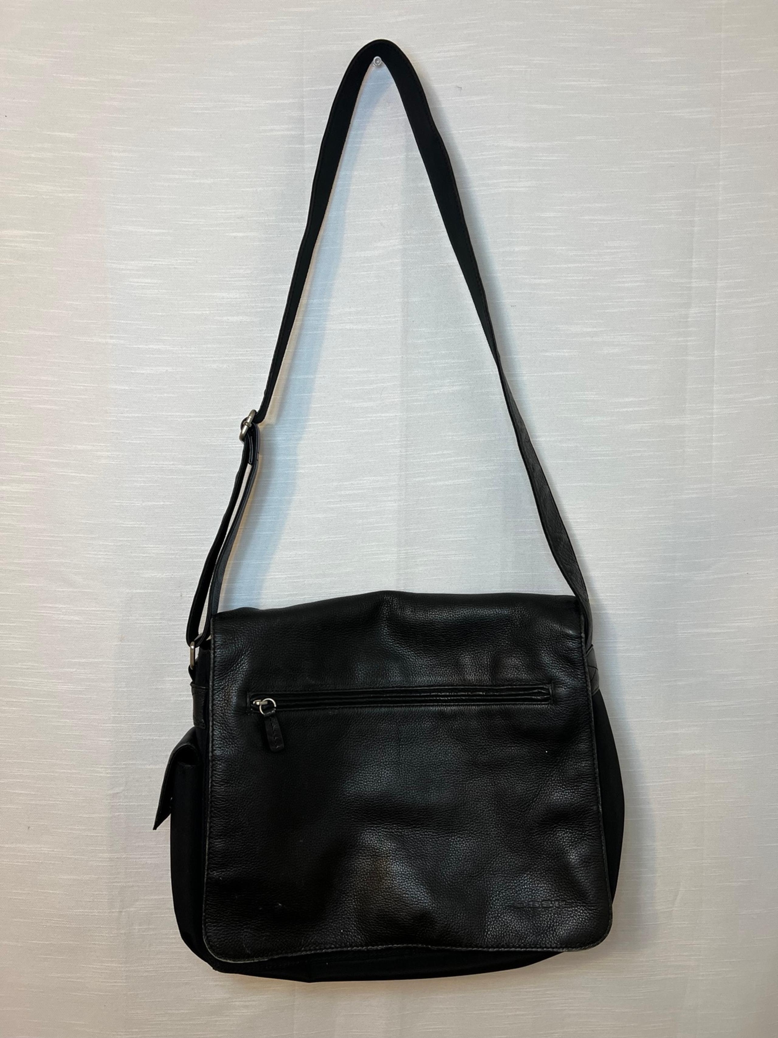 Fossil Black Leather Messenger Bag