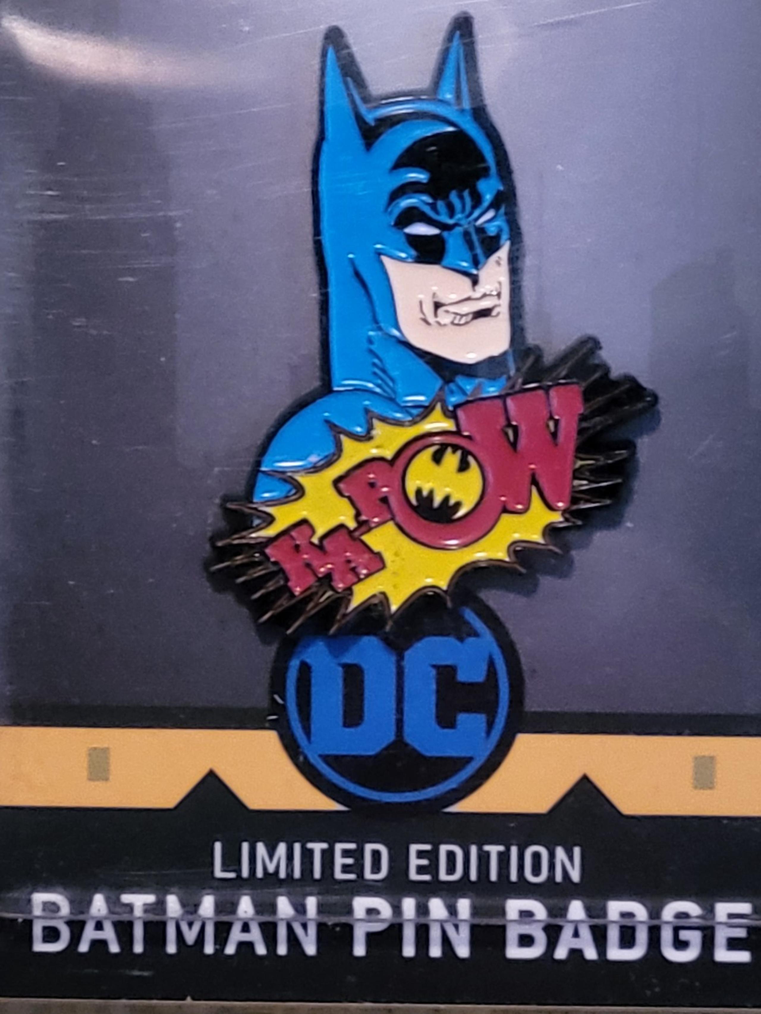 DC Comics Batman LIMITED Embossed Enamel Metal Pin