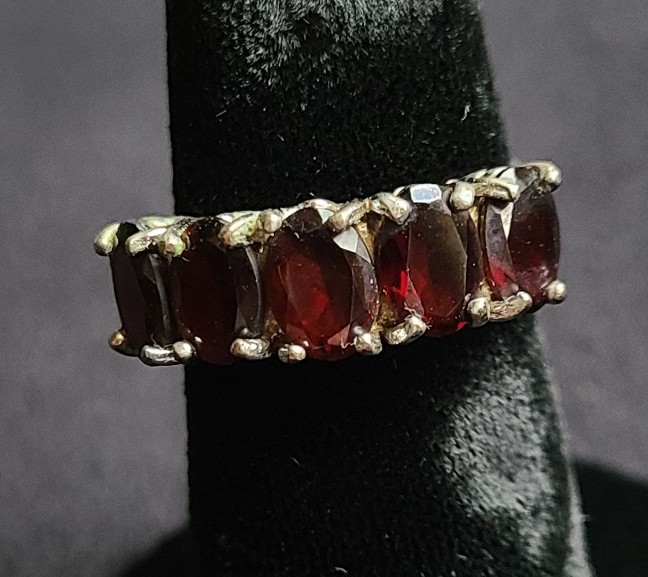 Garnet sterling silver ring