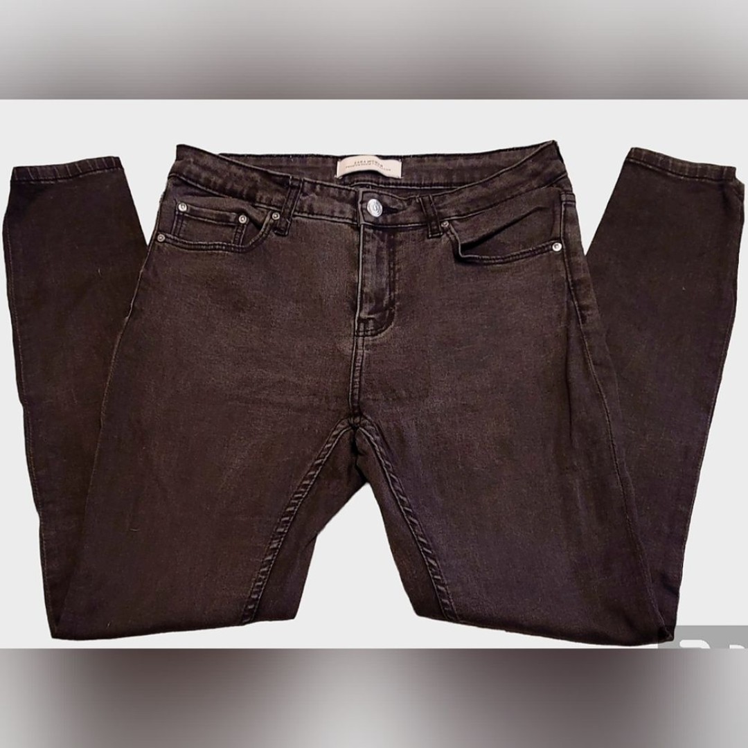 Like New | Zara Women | Straight Leg Jeans