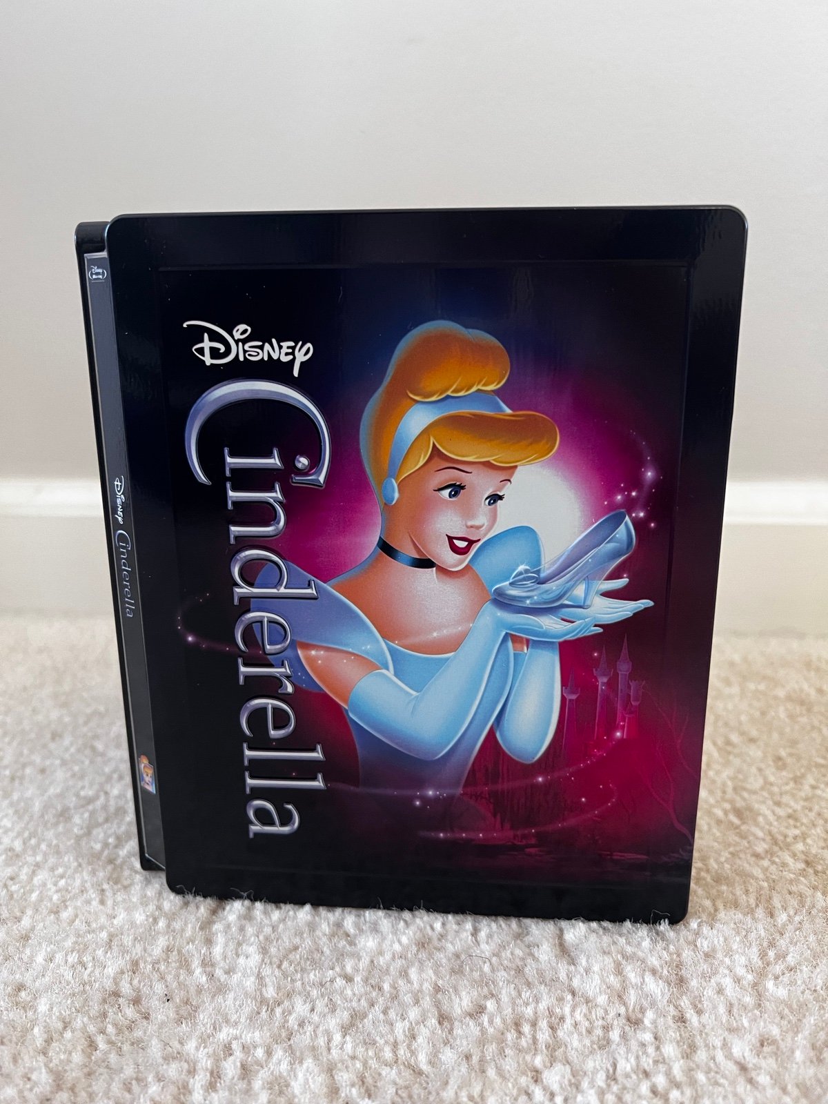 Disney’s Cinderella (1950) Blu-ray Steelbook Zavvi UK