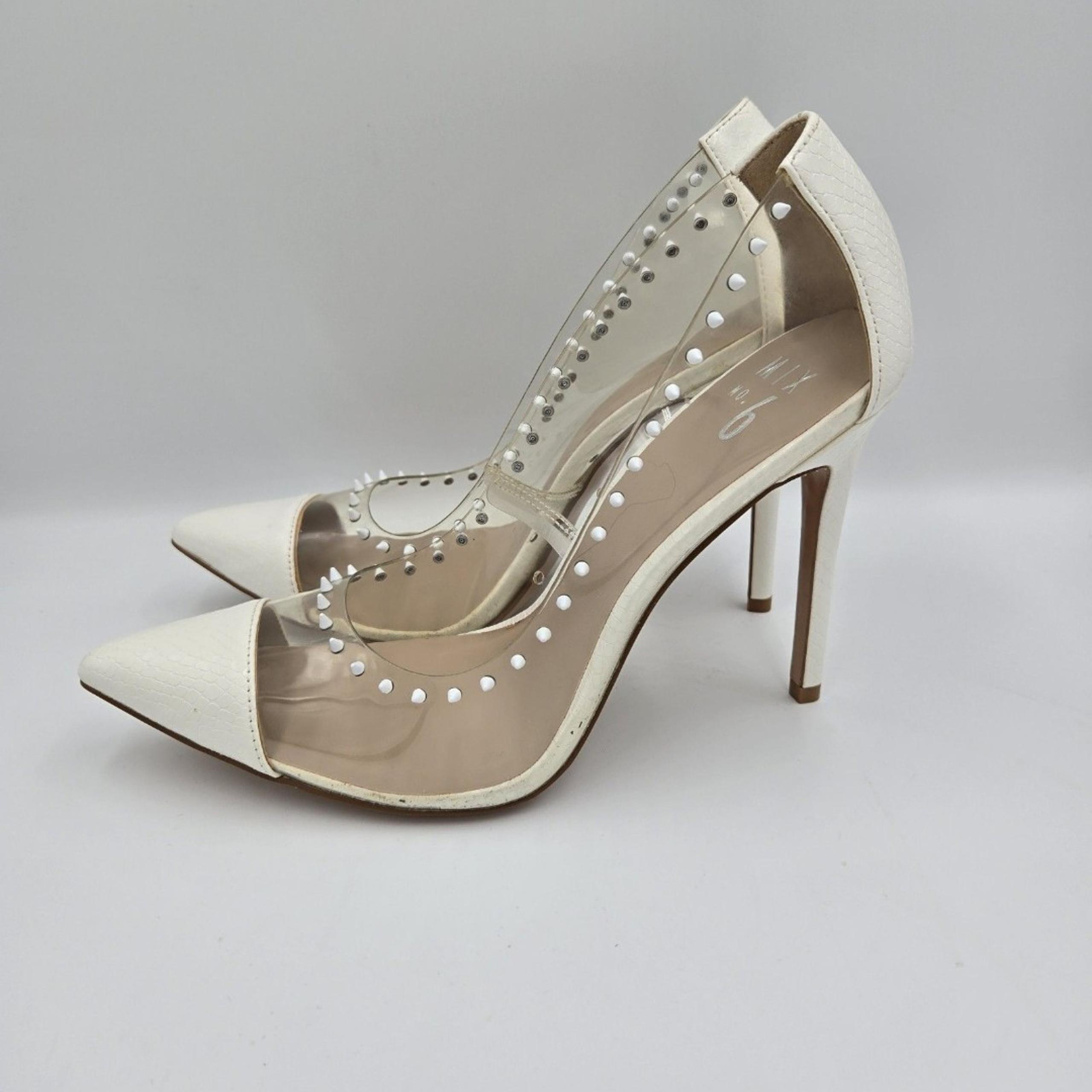 White Heels With Spikes Mix No. 6 Size 10 Stilleto Pumps Studded Accents