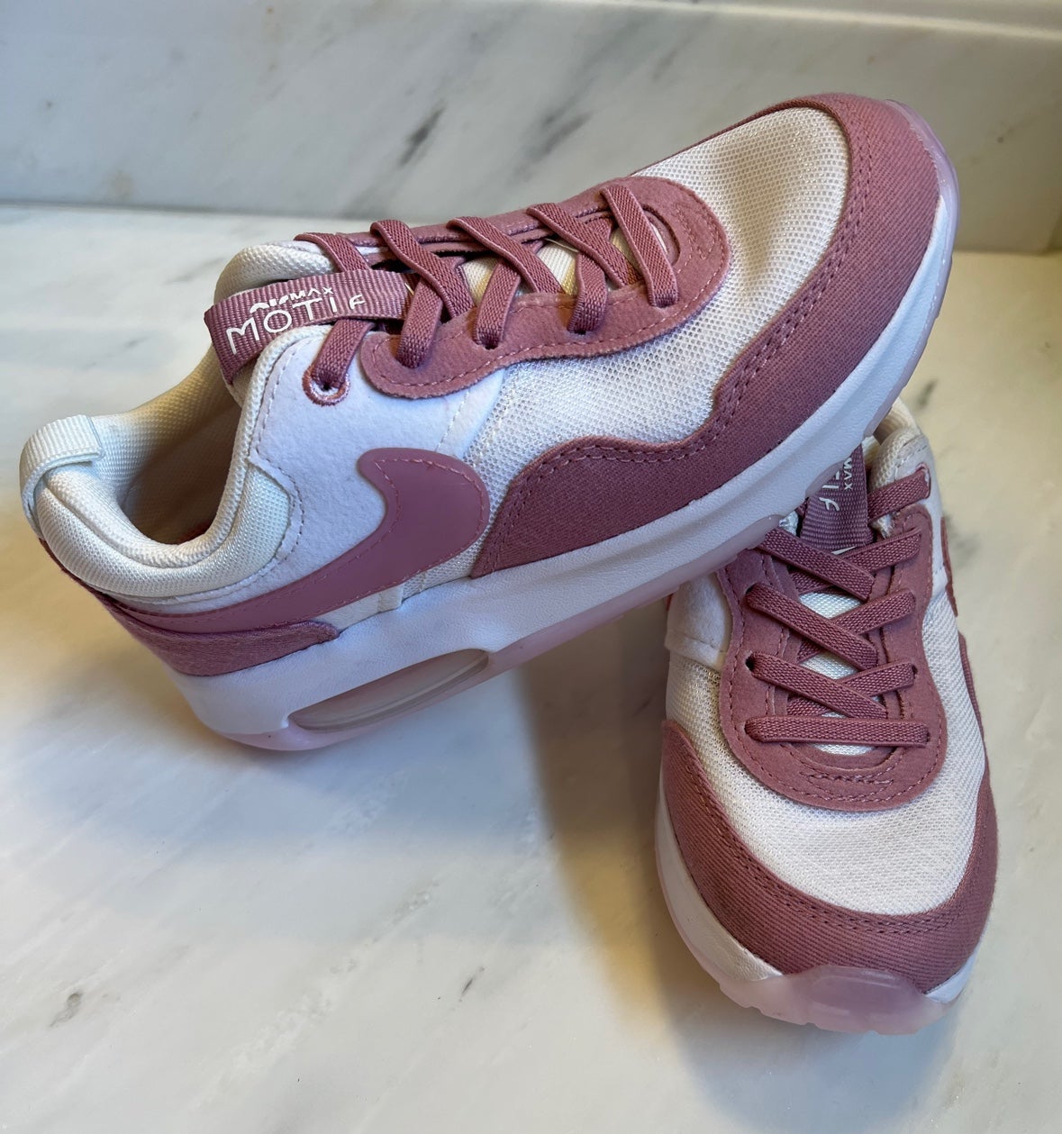 Girls New NIKE Air Motif shoes