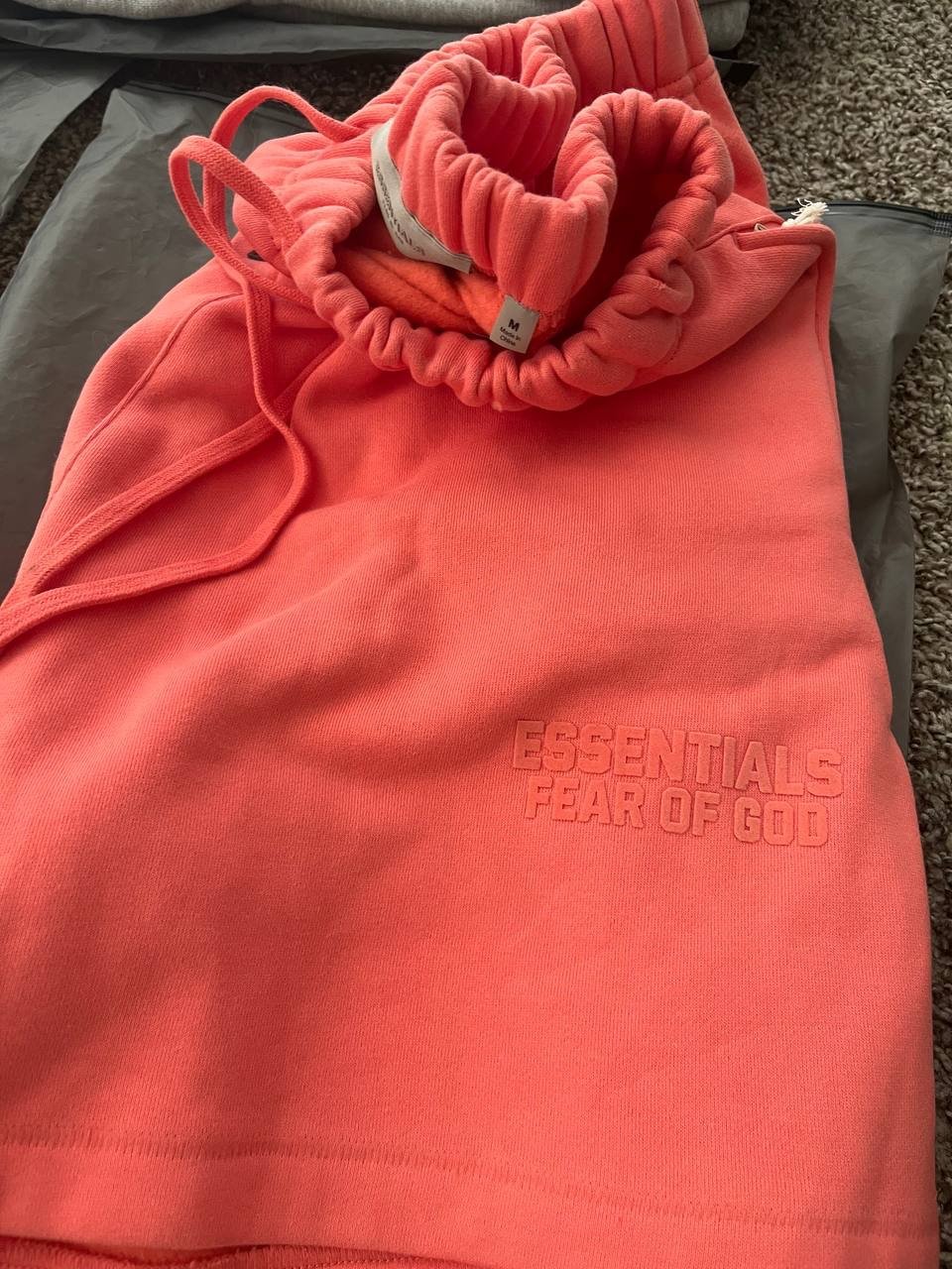 Essentials men shorts