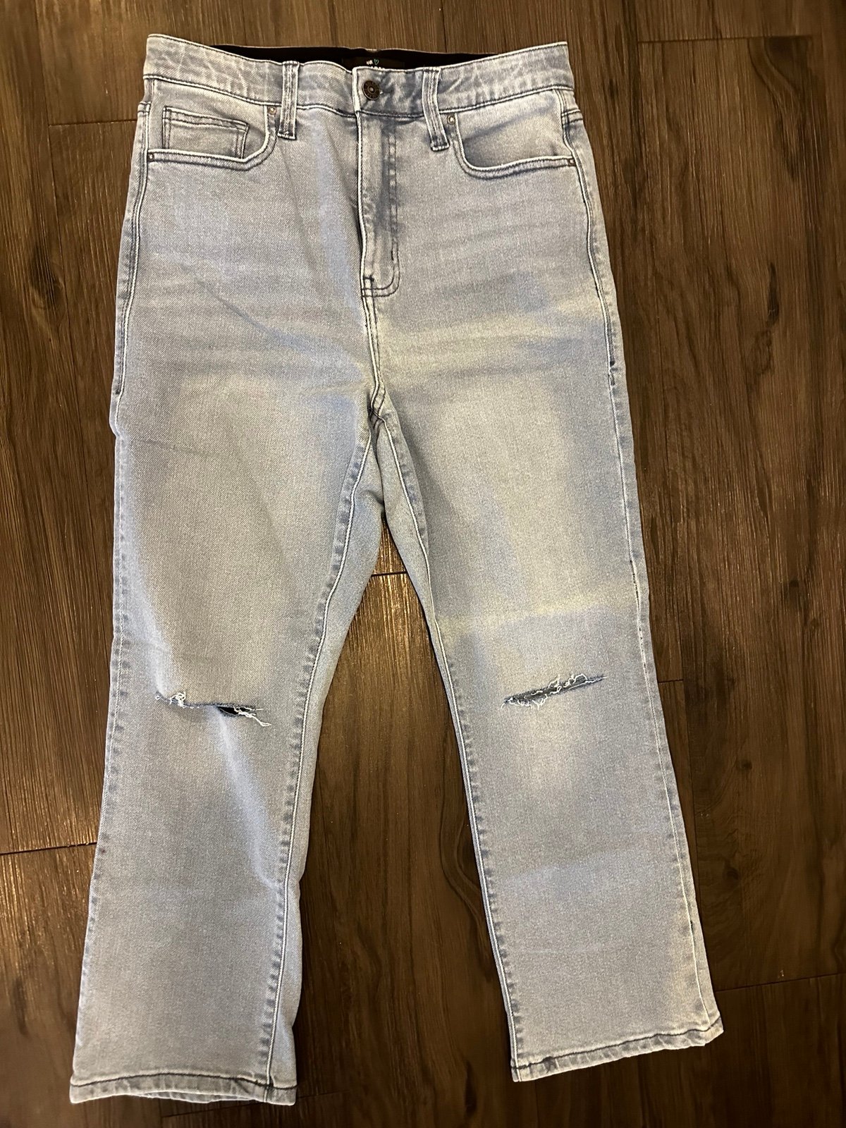 NWOT Lularoe KICKFLARE distressed denim
