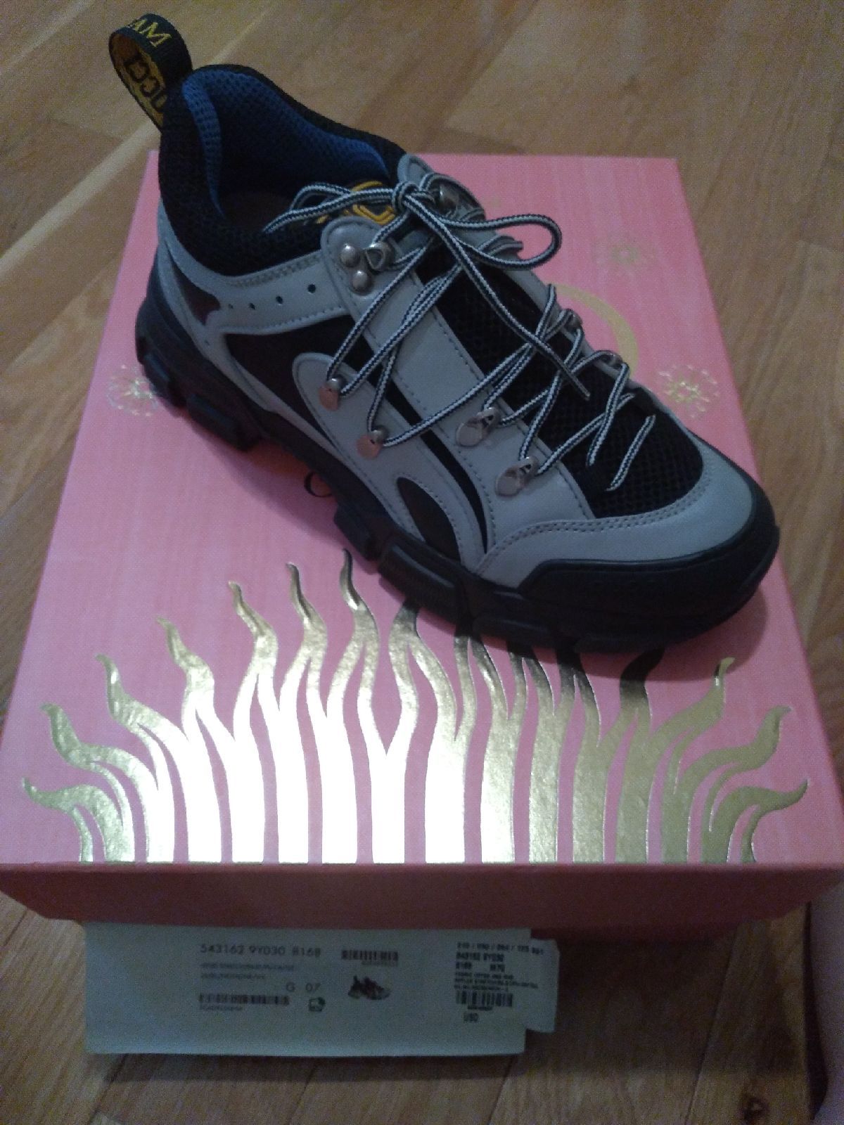 Men's Gucci Reflex sneakers size 8