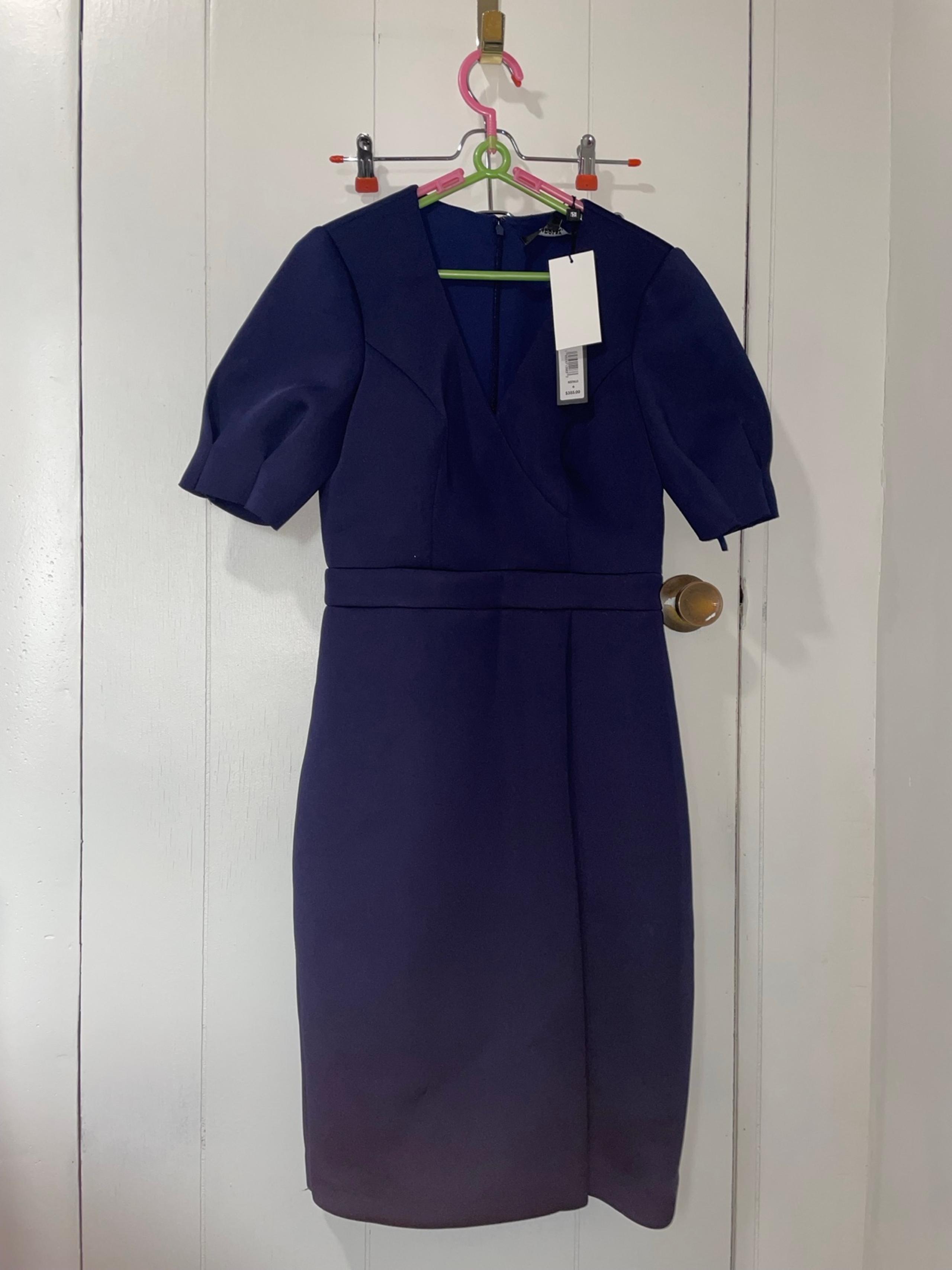 Badgley Mischka Dress size 6