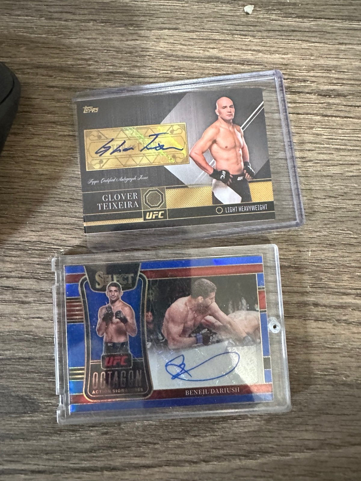 Beneil dariush/ glover texeria signed card