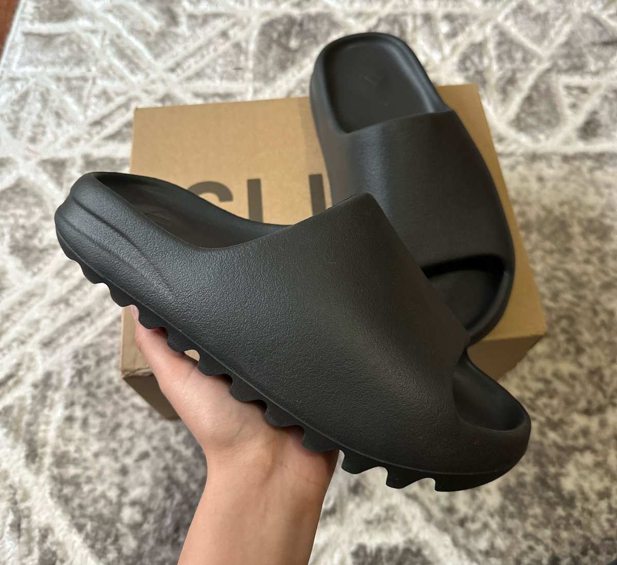 Yeezy Slide Onyx Size 9