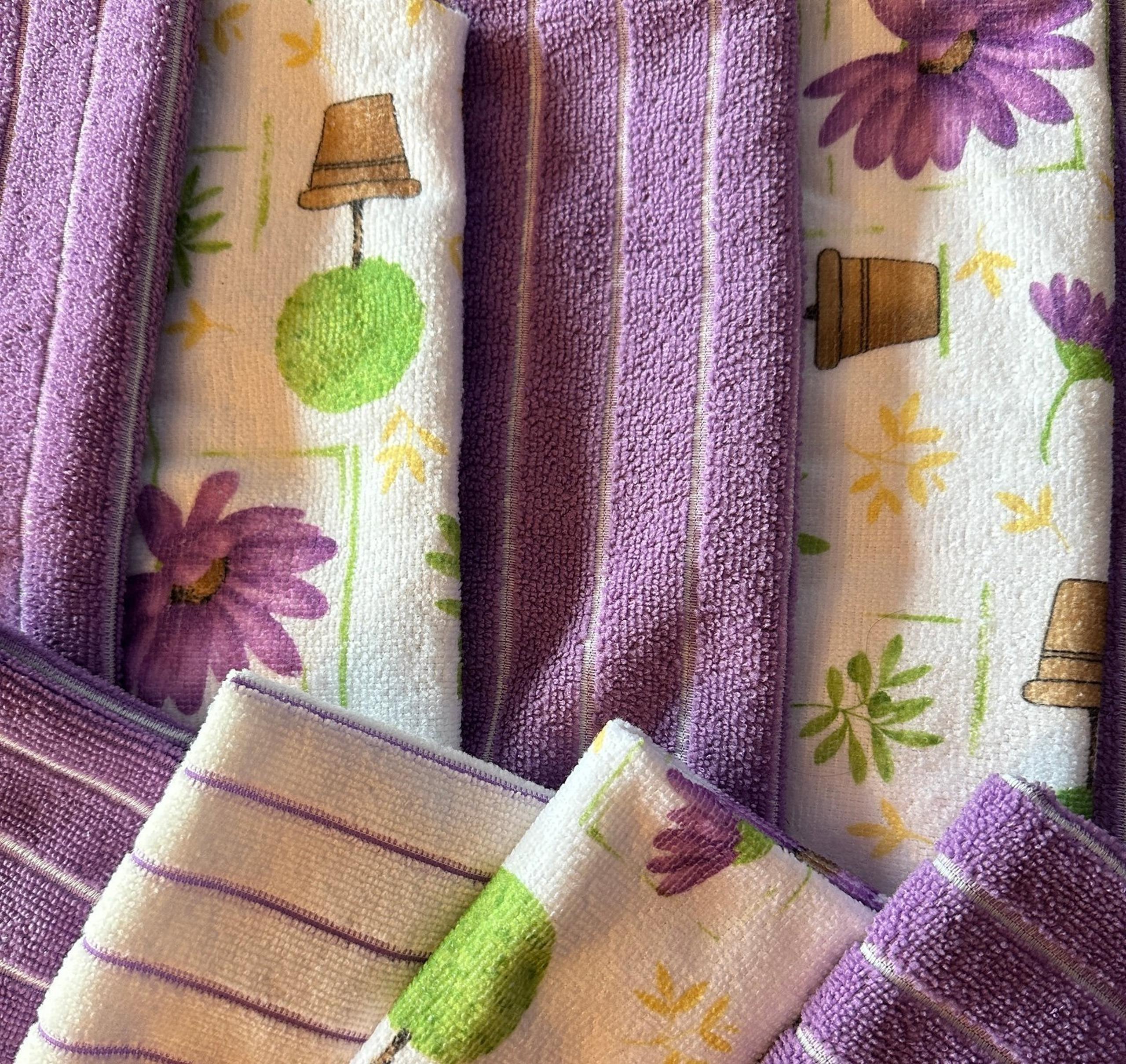 Bundle of Dish Towels & Dish Clothes