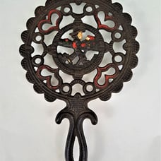 1952 JZH Union Mfg. Cast Iron Trivet w/Amish Boy Made in U.S.A.