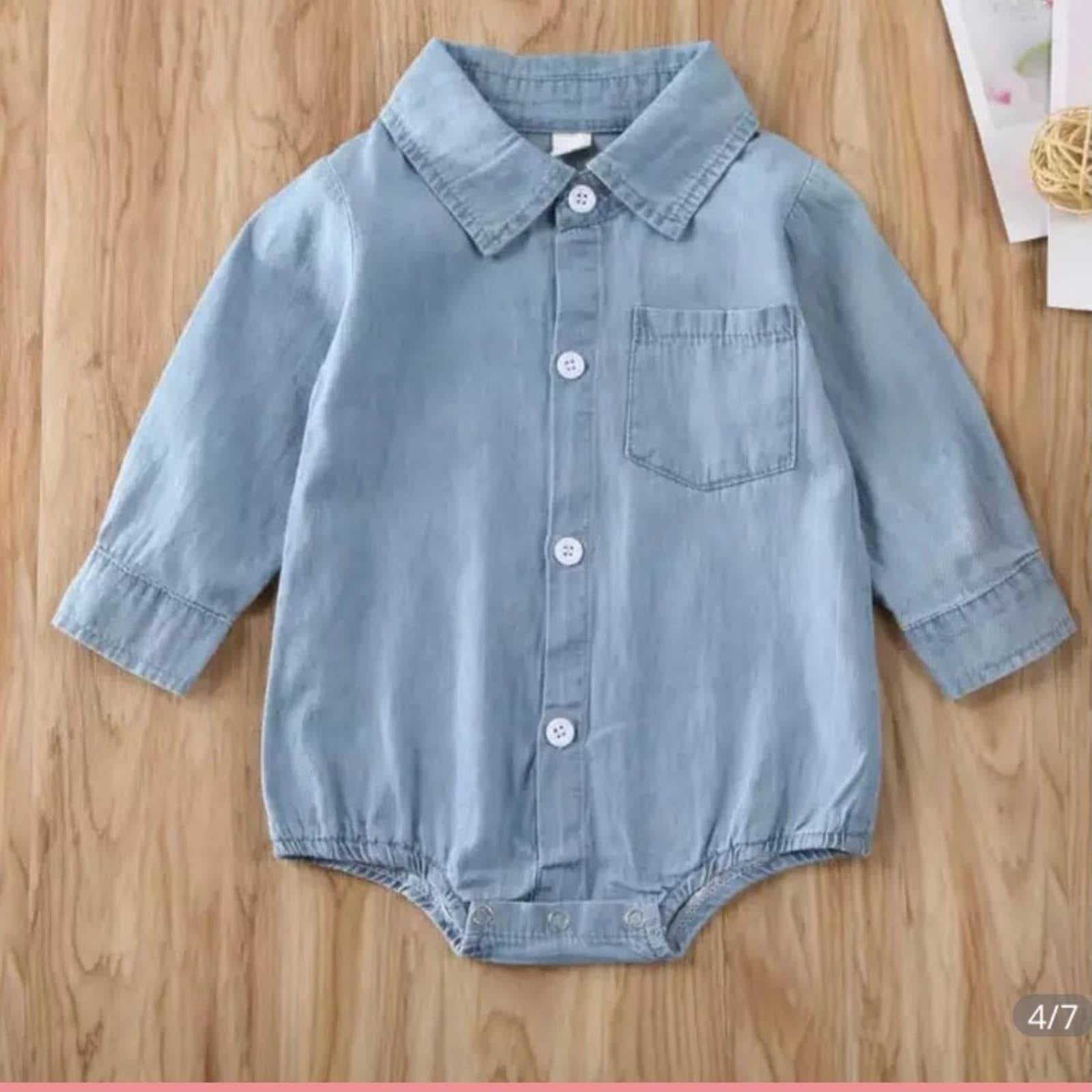 Boy denim cotton romper 0-3 mo. Boy denim cotton romper 0-3 mo.