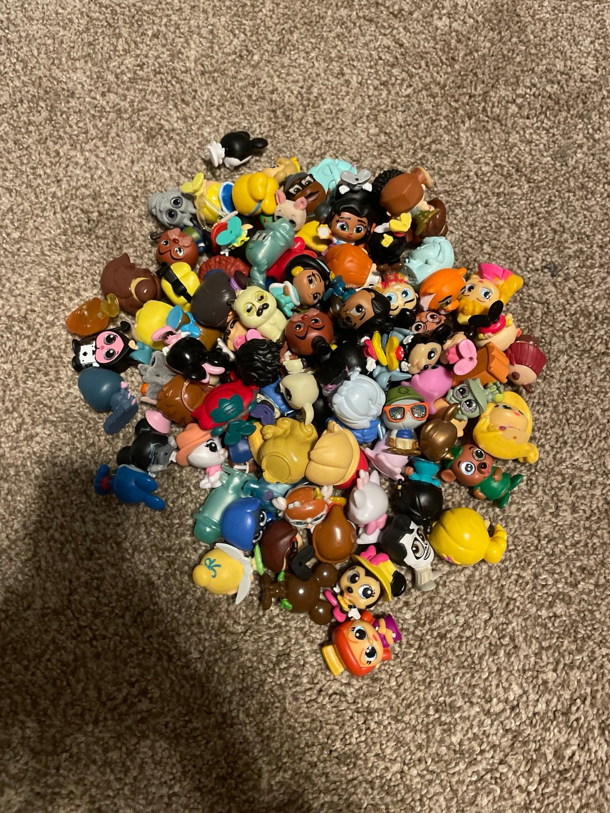 MASSIVE Disney Doorables lot