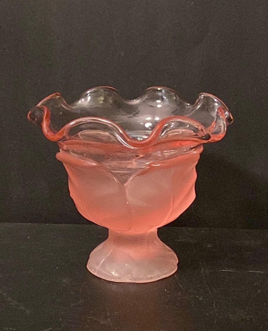 Viking Glass Epic Leaf Compote Vase Pink Satin Frost 1980 Spring Blossoms