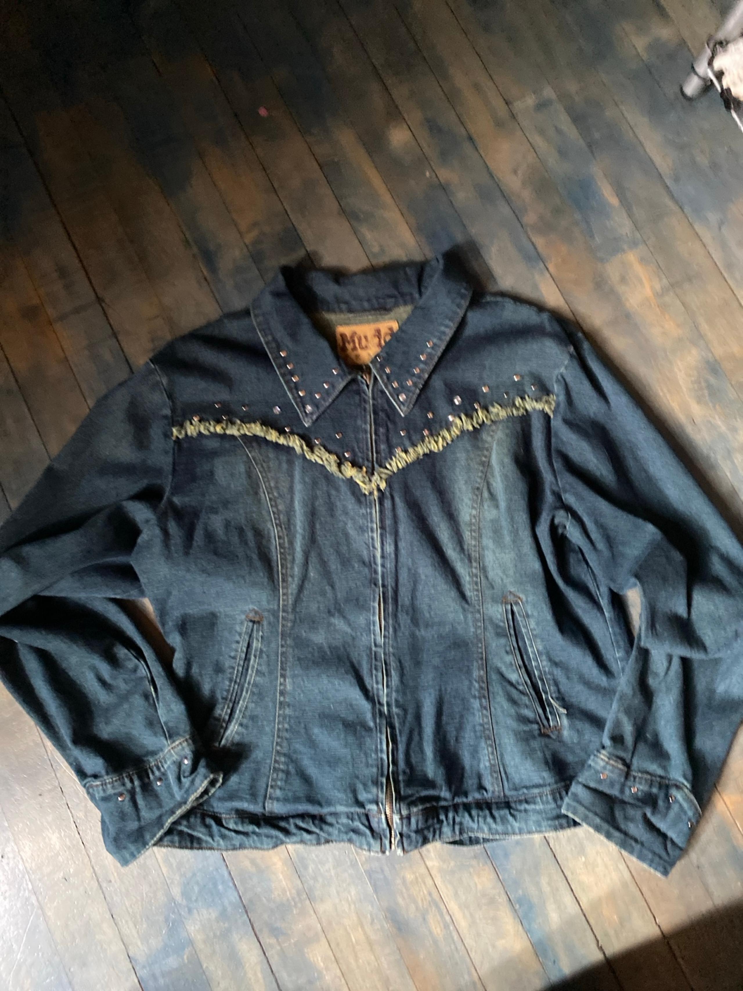 Mudd medium wash denim jacket