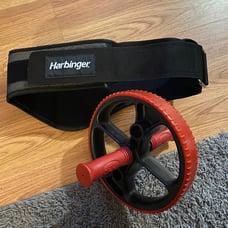 Harbinger weight lighting belt.
