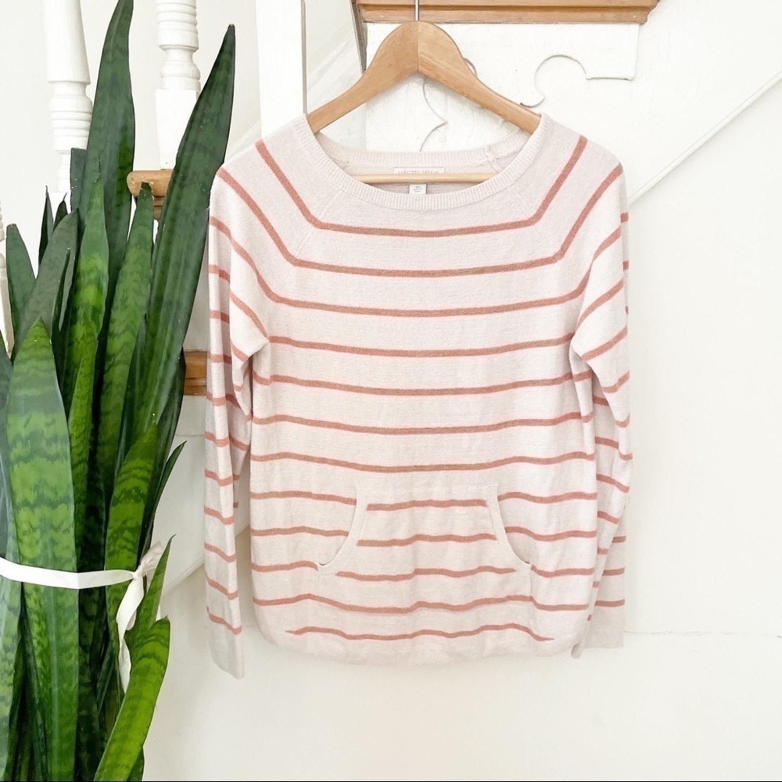 barefoot dreams pink white striped top front pocket size XS