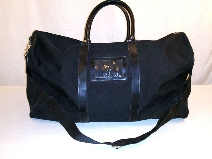 CALVIN KLEIN DUFFLE BAG ADJUSTABLE REMOVABLE SHOULDER STRAP 21x13x9 CA 00528