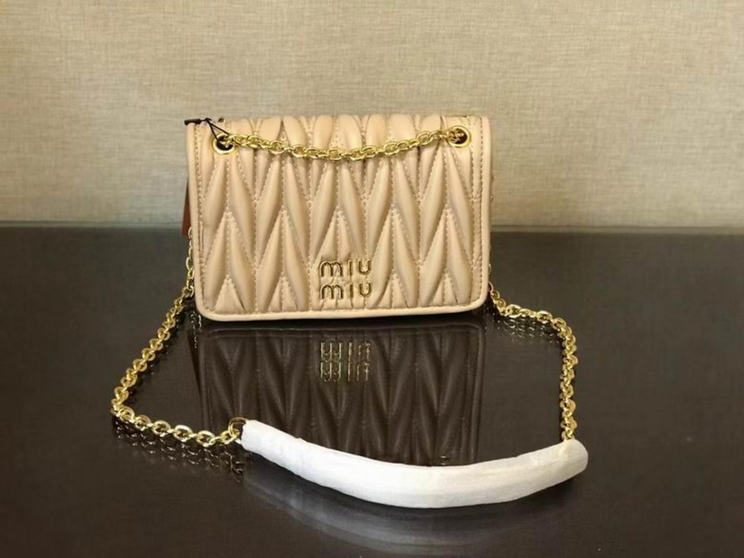 Leather Shoulder Bag  Neutrals Shoulder Bags19X4.5X12.5cm 041007