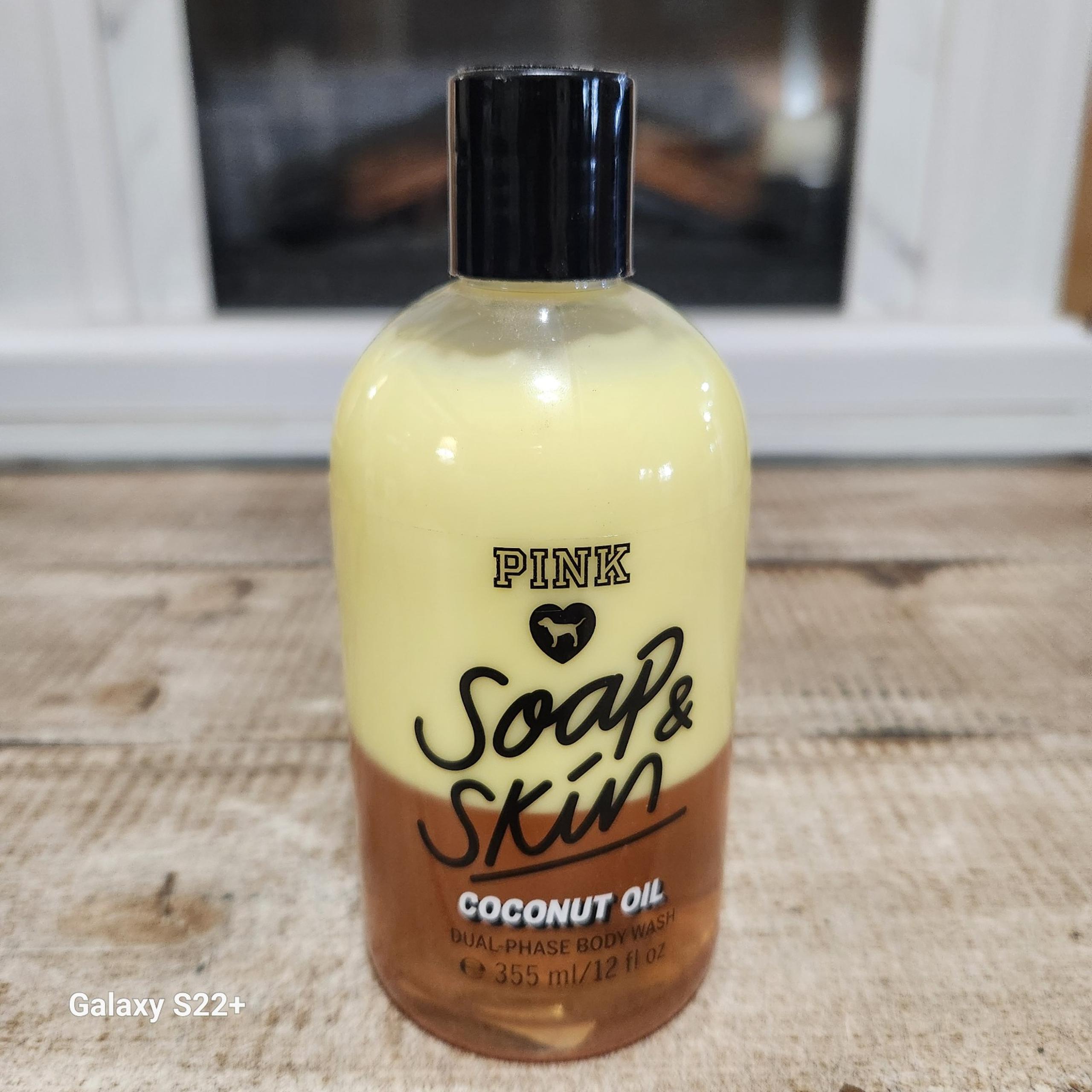 PINK Victoria's Secret Coconut Oil Dualphase Body Wash New