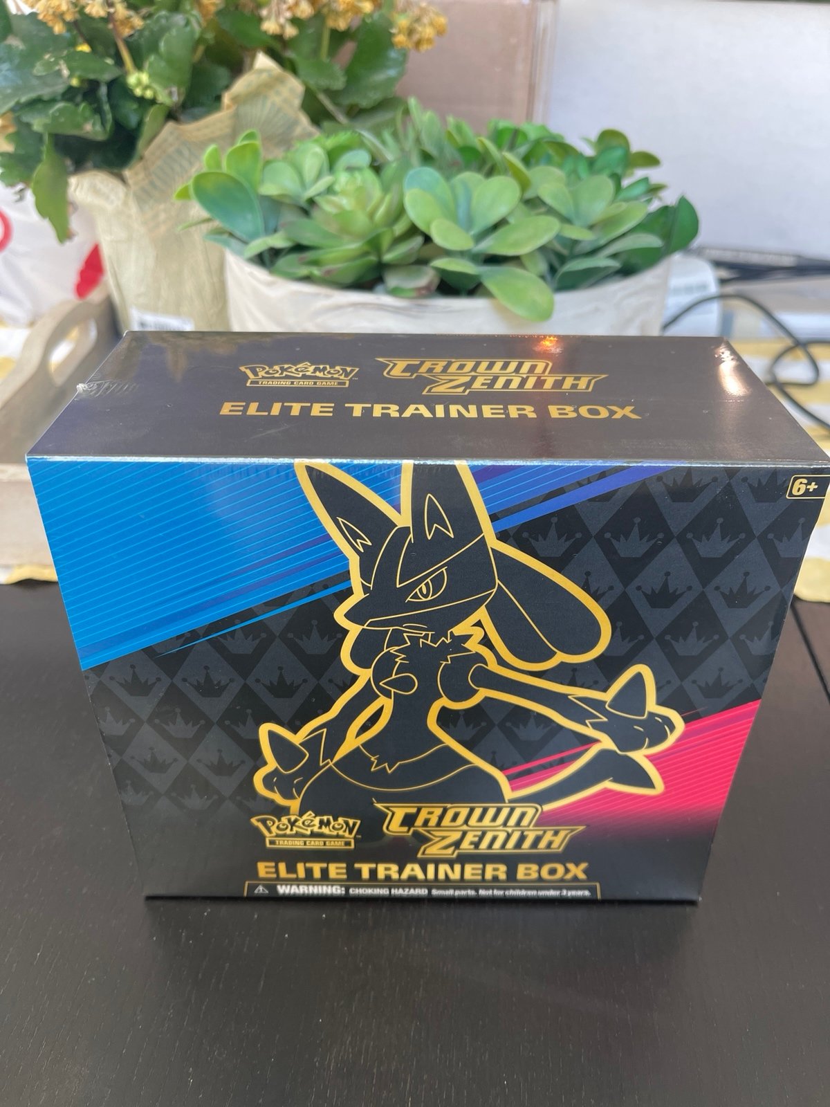 Crown Zenith Elite trainer box