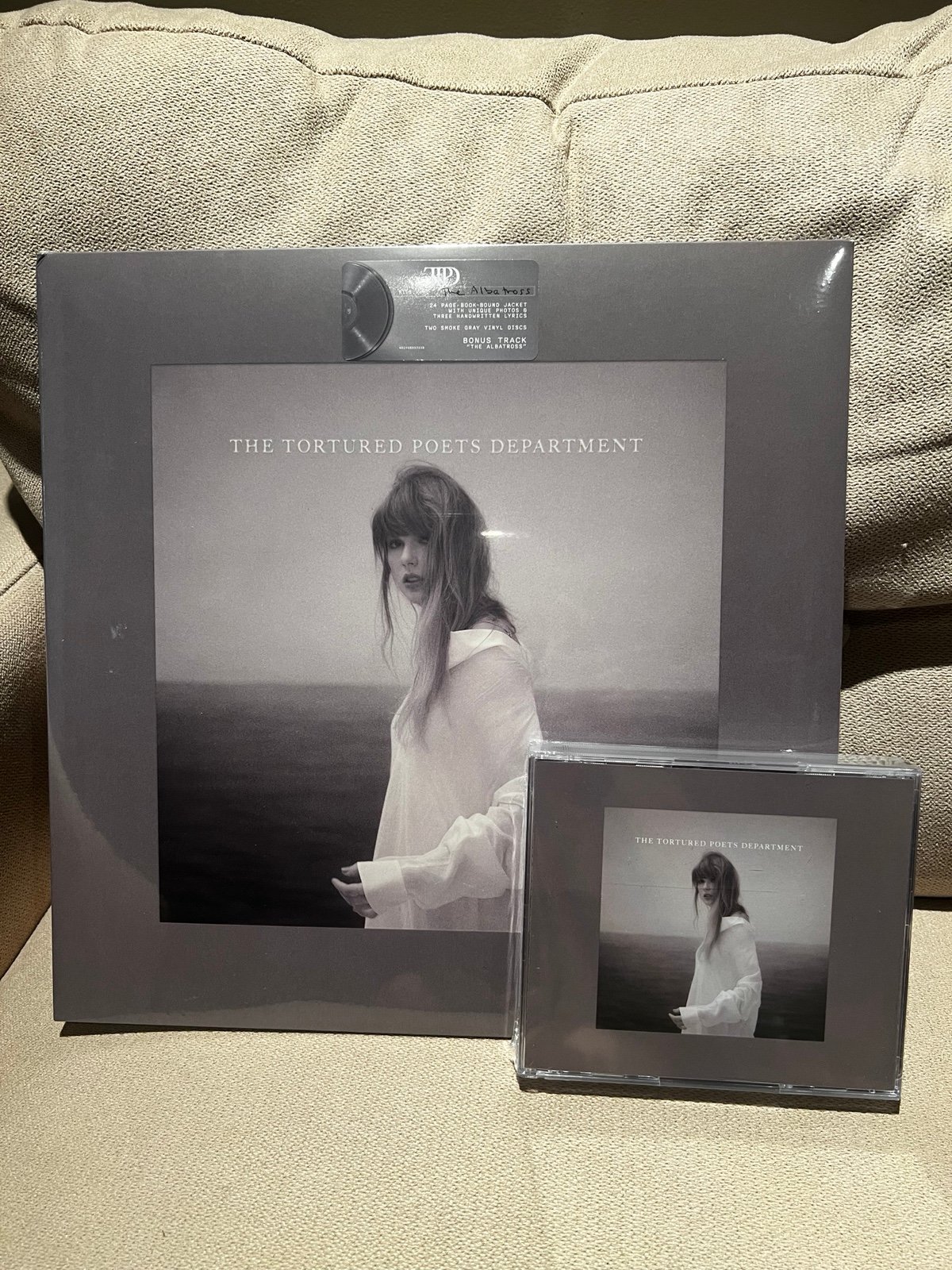 [BUNDLE] TAYLOR SWIFT THE ALBATROSS VINYL & COLLECTOR’S EDITION CD