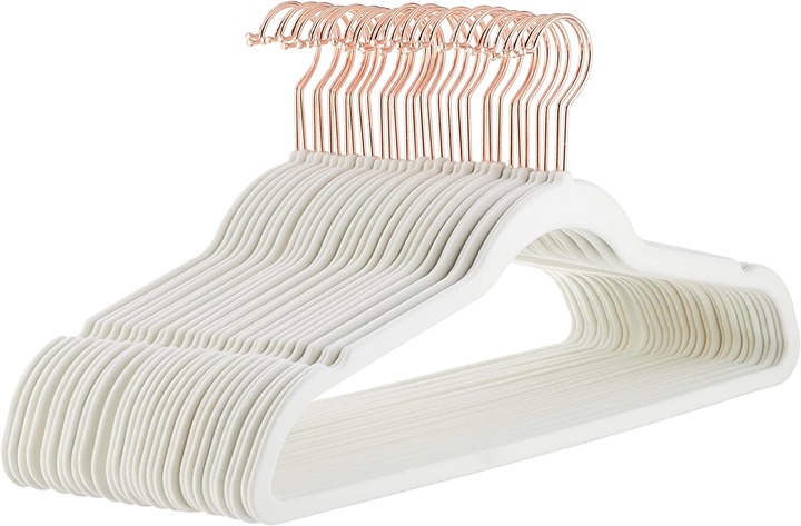 Pack of 30 Slim, Velvet, Non-Slip Suit Clothes Hangers