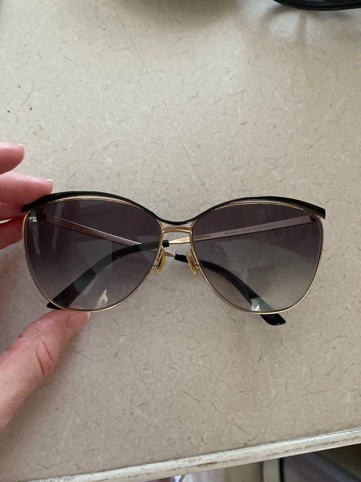 Gucci sunglasses women gold frame cat eye gg2981/s