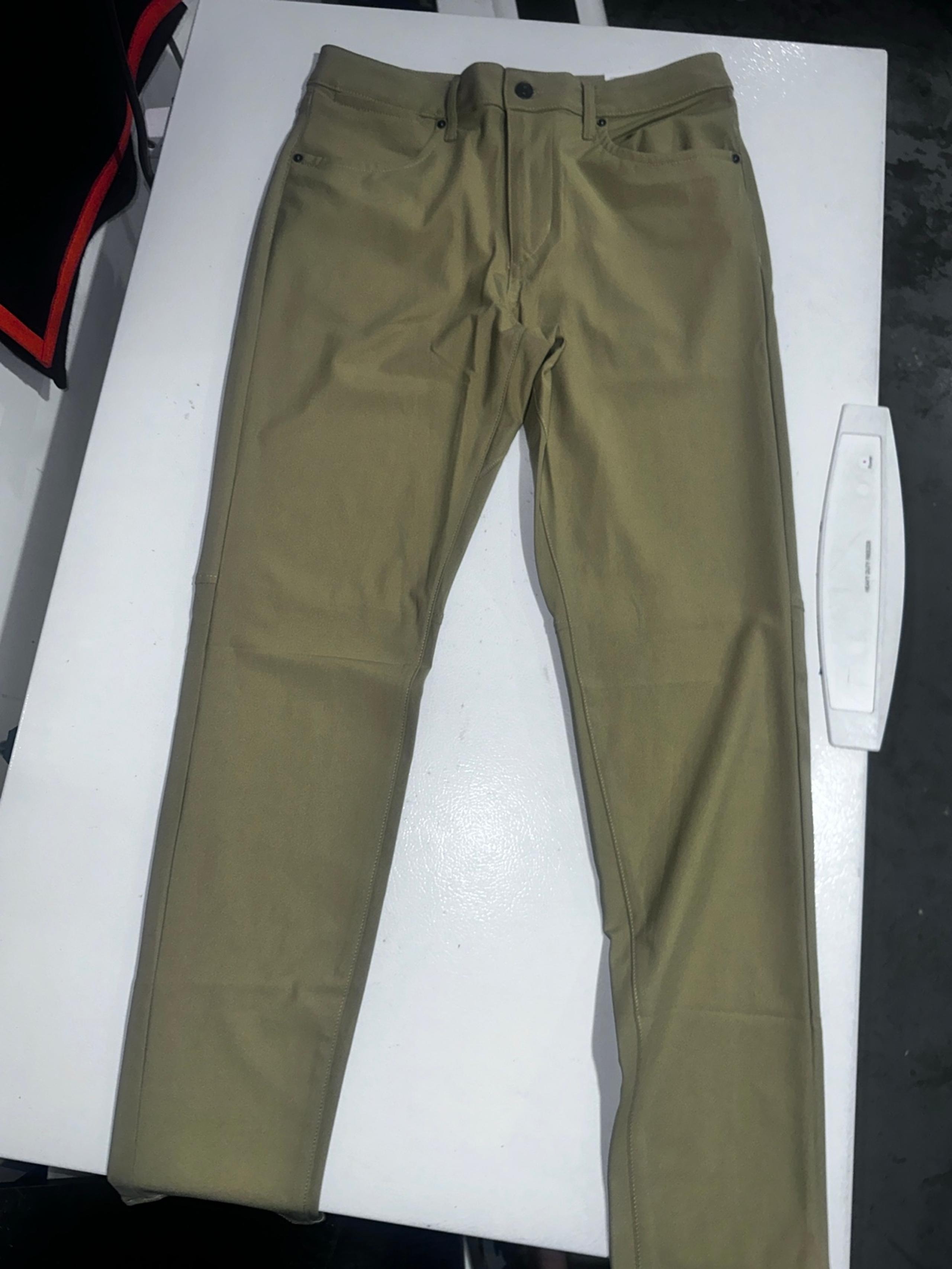 american eagle mens khaki pants size 31x34