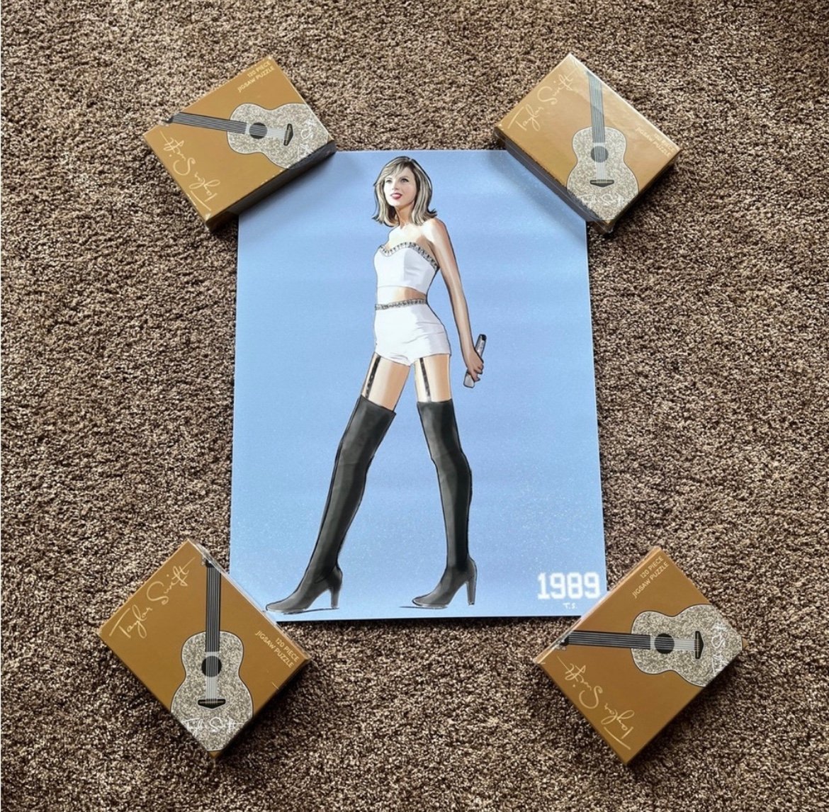 【大特価!!】 Swift Taylor NEW 1989 Lithograph Glitter アイドル